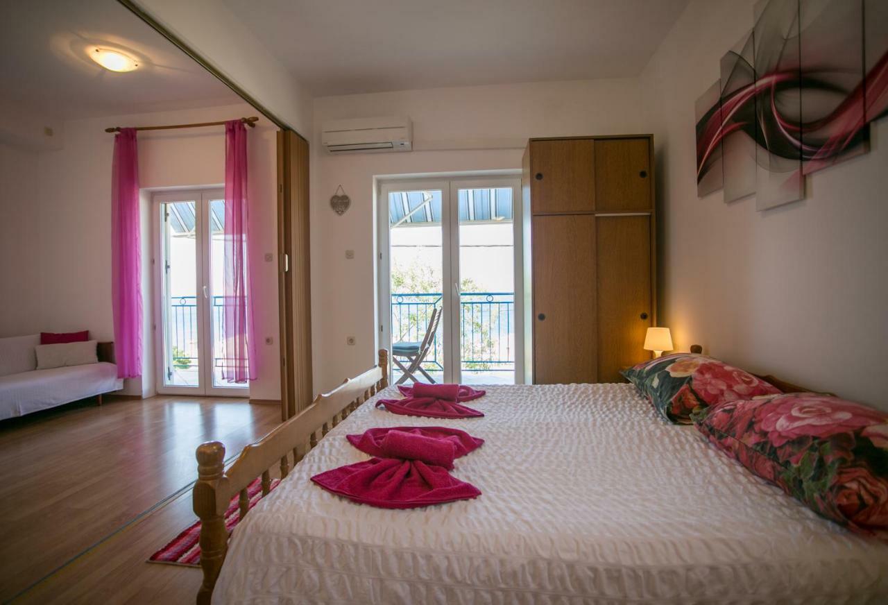 Apartments Katica Senj  Extérieur photo