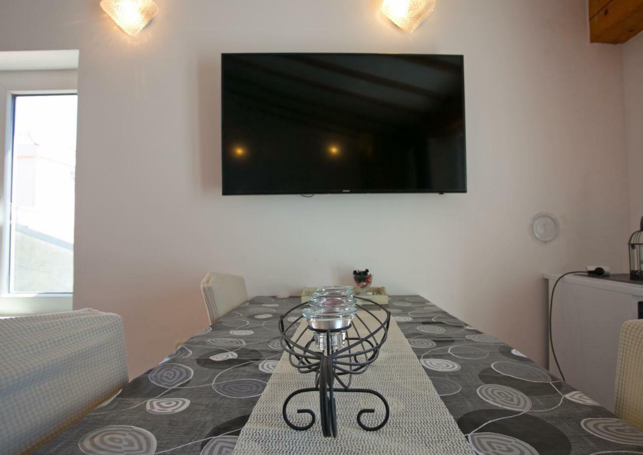 Apartments Katica Senj  Extérieur photo